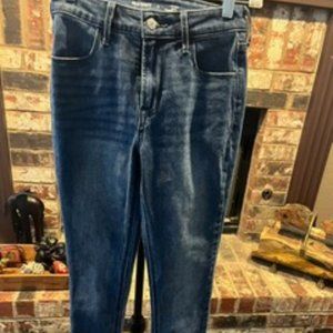 Old Navy High Rise Wow Super Skinny - Size 0